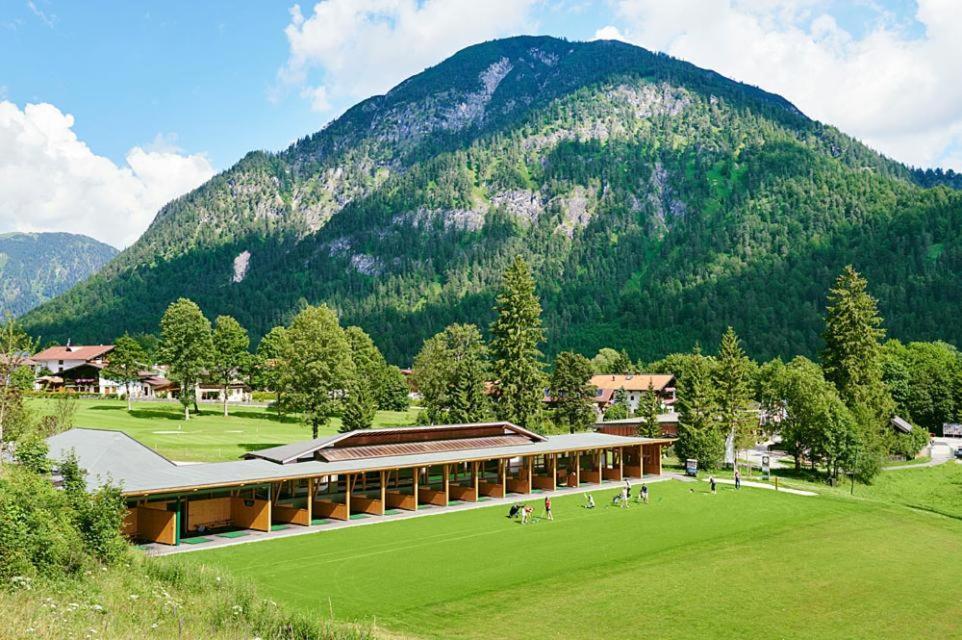 Urban Mountain Chalet With Lake View Maurach (Achensee) Exterior foto